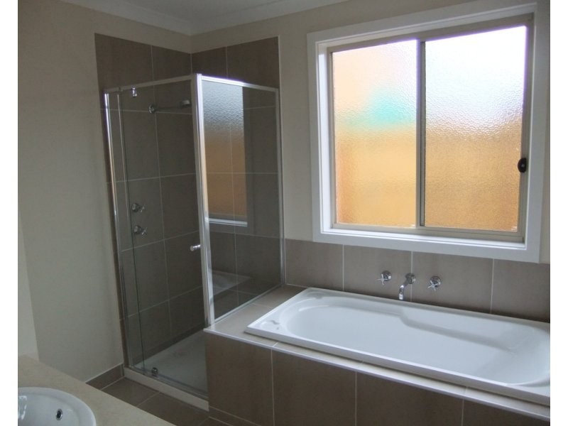 3 Mayfield Avenue, Truganina VIC 3029