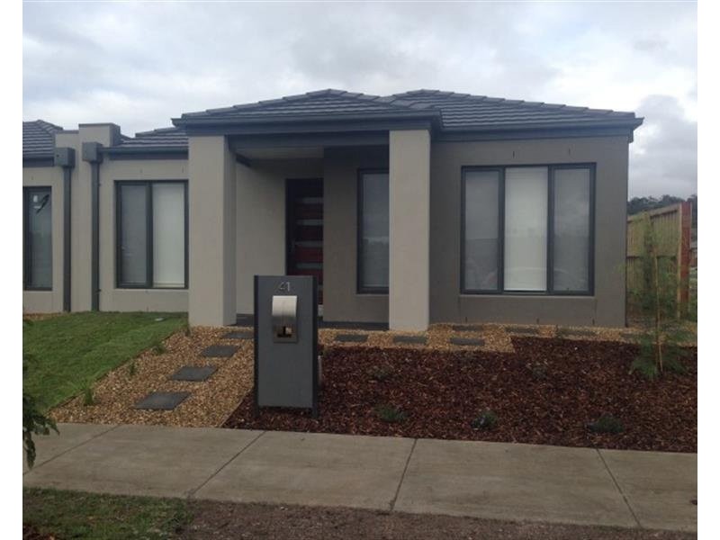 41 Hollaway Drive, Mernda VIC 3754
