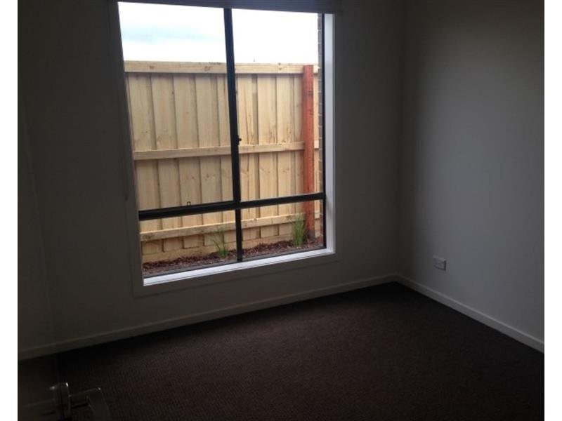 41 Hollaway Drive, Mernda VIC 3754