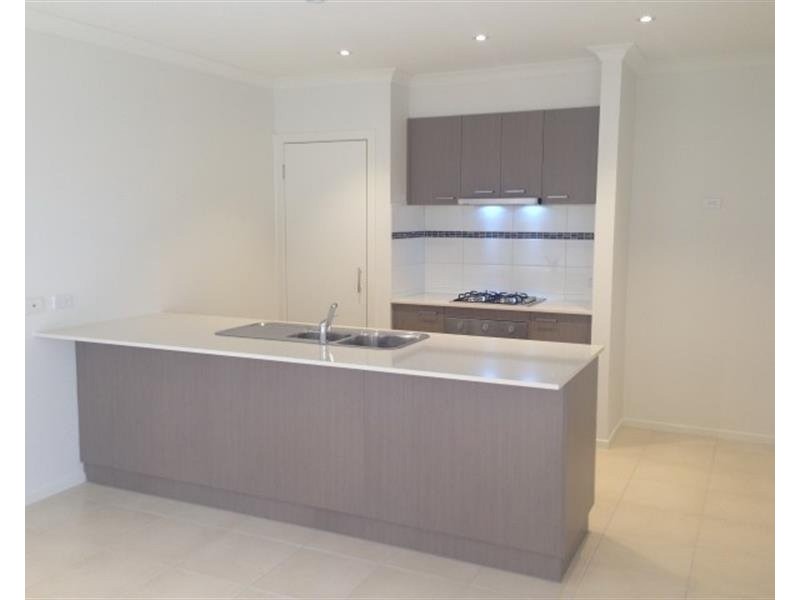 41 Hollaway Drive, Mernda VIC 3754