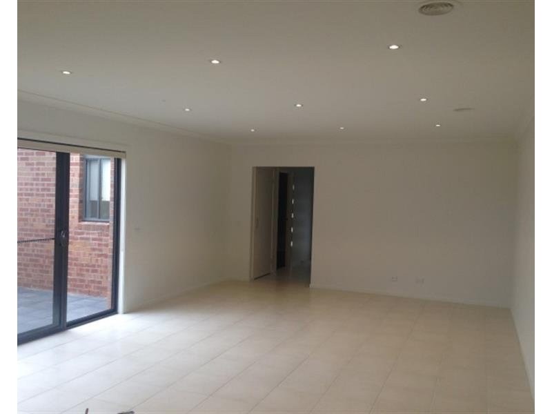 41 Hollaway Drive, Mernda VIC 3754