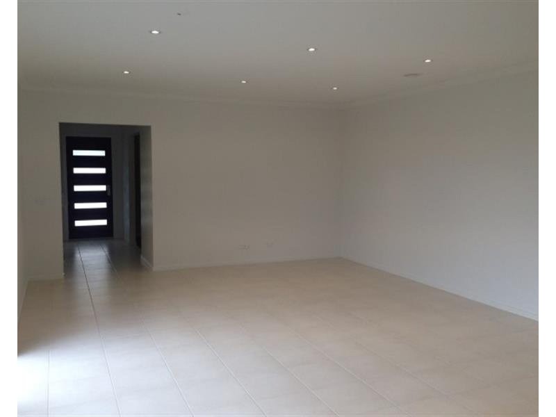 41 Hollaway Drive, Mernda VIC 3754