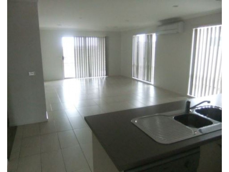 5 Tusmore Road, Point Cook VIC 3030