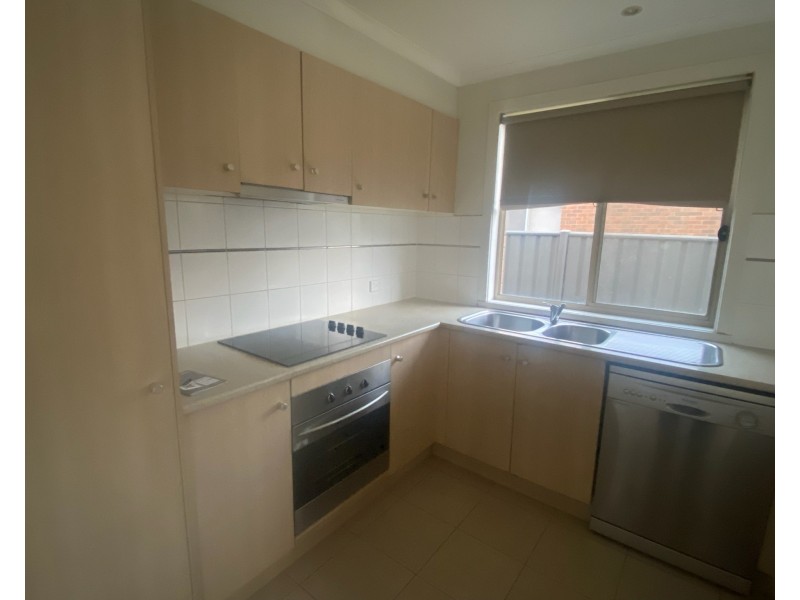 36 Pioneer Drive, Deer Park VIC 3023