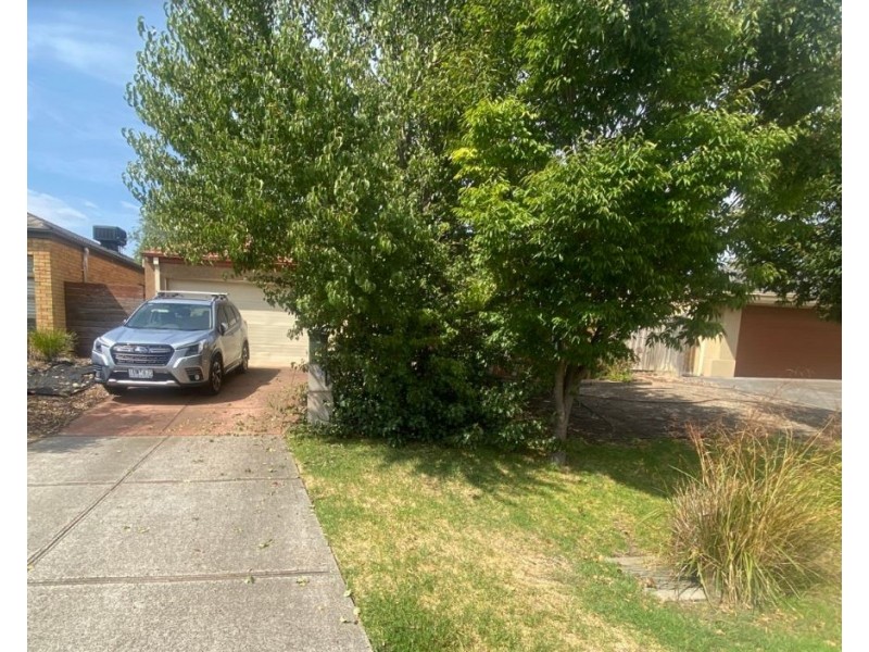 5 Mallard Close, Williams Landing VIC 3027