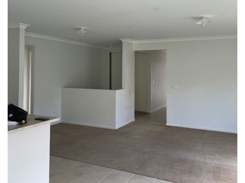5 Chard Place, Sunbury VIC 3429