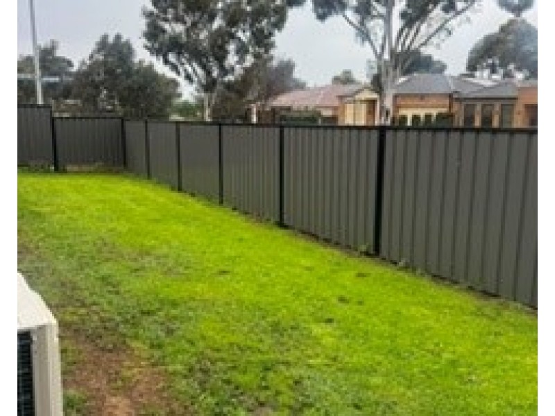 28 Tiverton Park Way, Derrimut VIC 3030