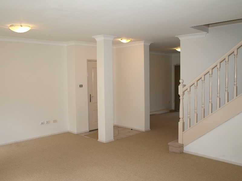 3 William Close, Liberty Grove NSW 2138