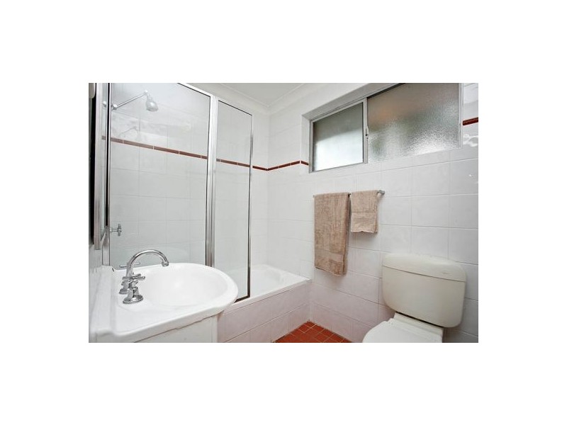 18 37Meadow Crescent, Meadowbank NSW 2114