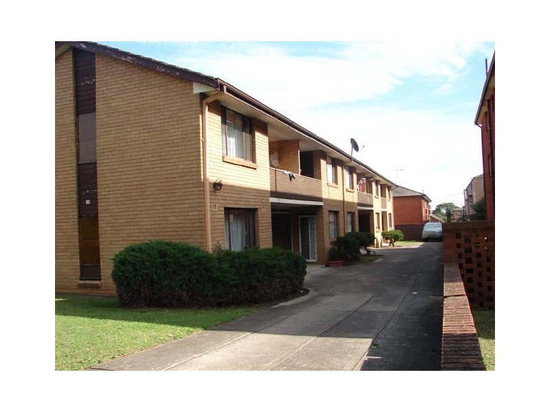 2/38 Macquarie Road, Auburn NSW 2144