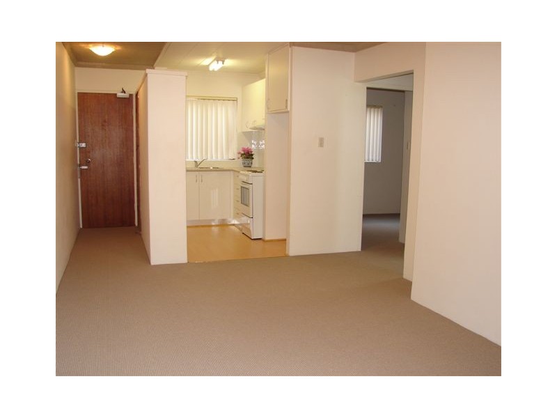 8/4  Sherbrooke Road, West Ryde NSW 2114