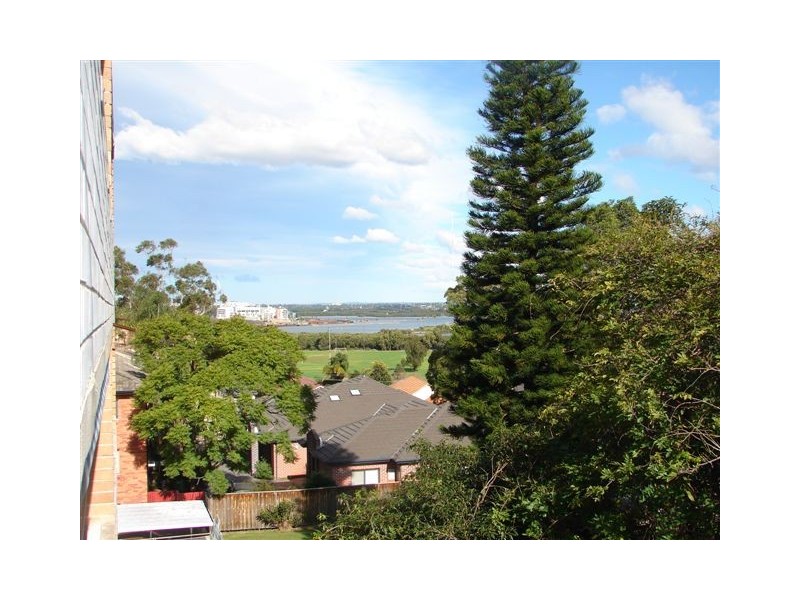 8/4  Sherbrooke Road, West Ryde NSW 2114