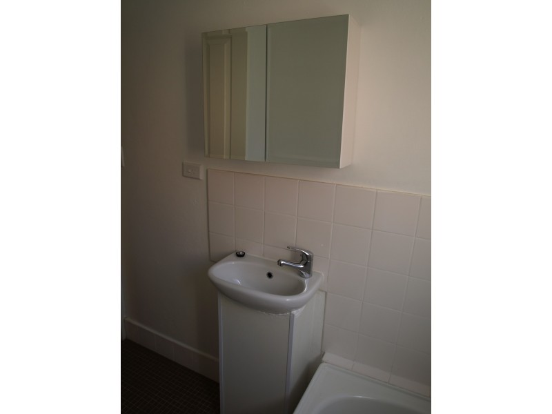 11/3-5 Meadow Crescent, Meadowbank NSW 2114