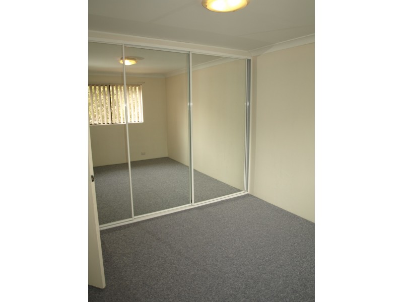 21 / 2-4 Lachlan  Avenue, Macquarie Park NSW 2113