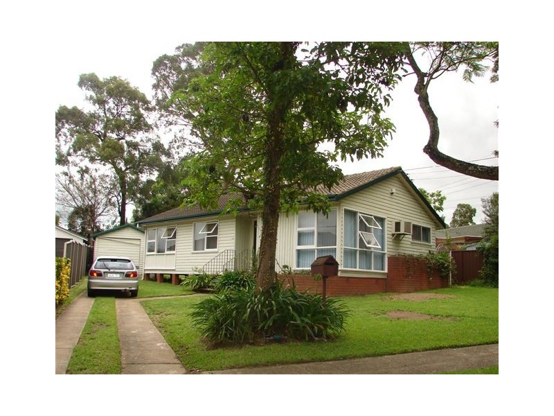 27  Harrison, Northmead NSW 2152