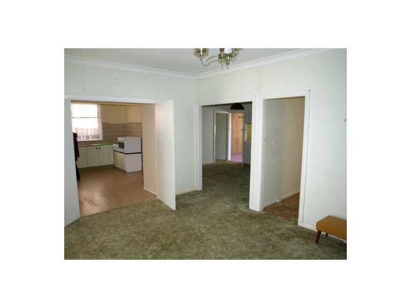16 SMALL, Putney NSW 2112