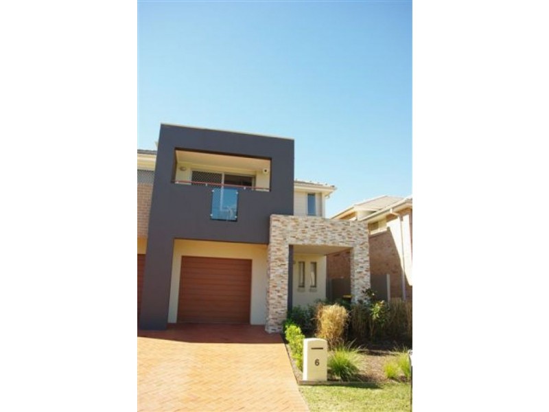 6 Newport Way, Stanhope Gardens NSW 2768
