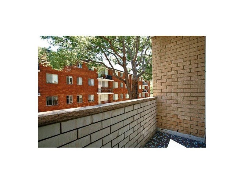 7 / 2 UNION STREET, Meadowbank NSW 2114