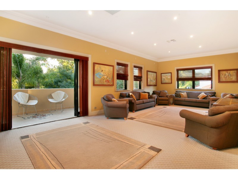 33 Cotswold Road, Strathfield NSW 2135