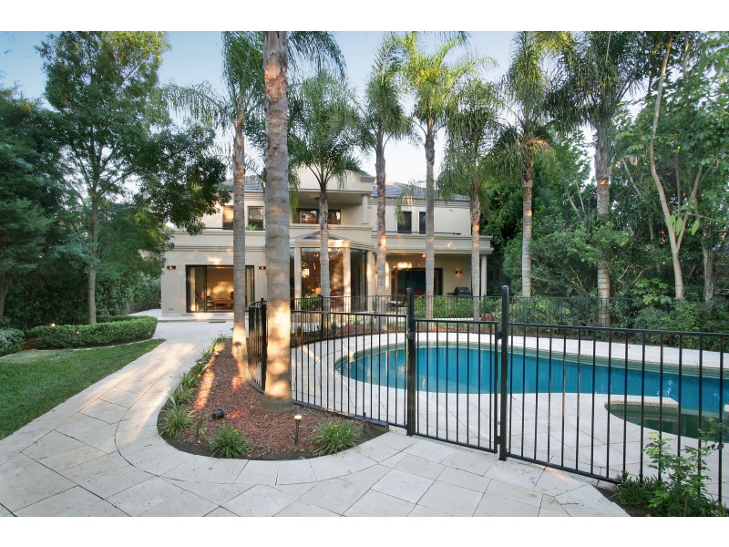 33 Cotswold Road, Strathfield NSW 2135