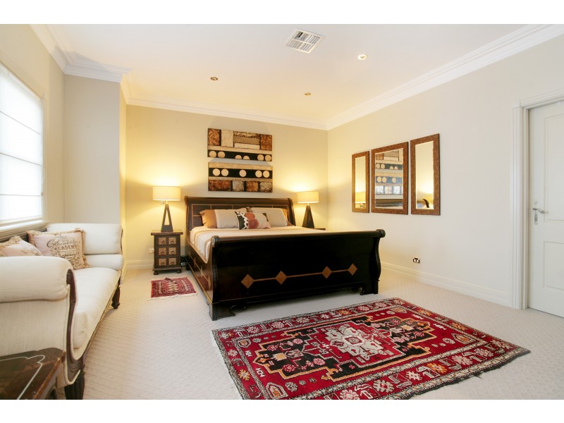 33 Cotswold Road, Strathfield NSW 2135