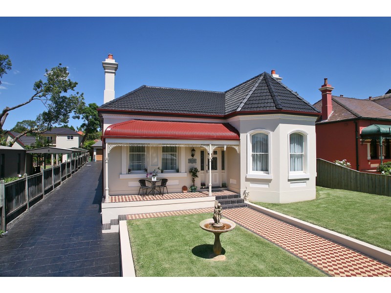 16 Woodward Ave, Strathfield NSW 2135