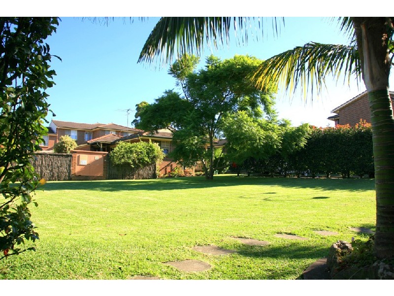 12/26-28 Wallumatta Road, Caringbah NSW 2229