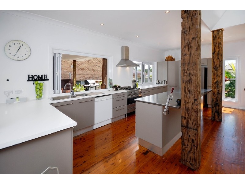 82 Telopea Avenue, Caringbah NSW 2229