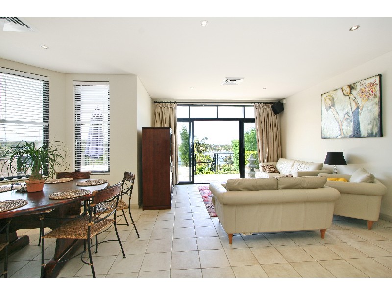 692 Port Hacking Road, Dolans Bay NSW 2229