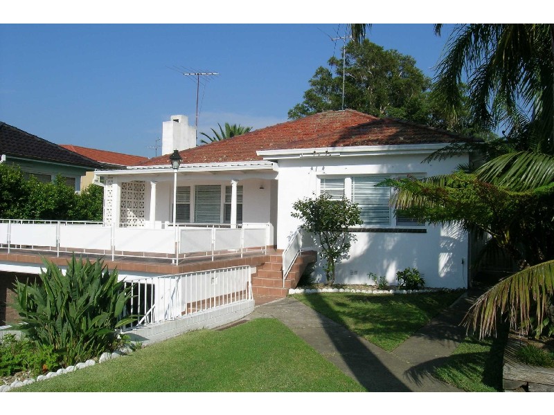 5 Gowrie Street, Cronulla NSW 2230