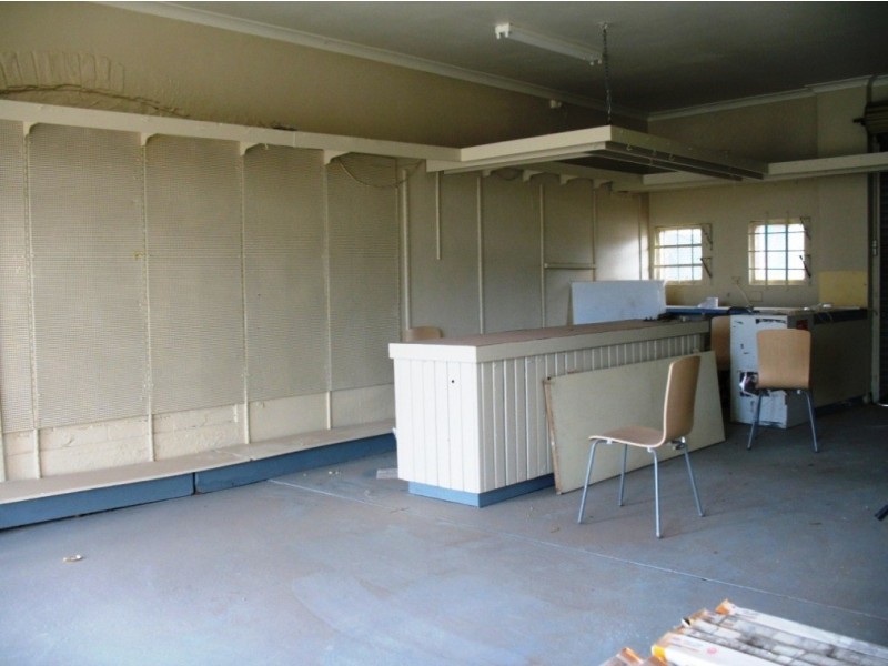 110 Boundary Road, Peakhurst NSW 2210