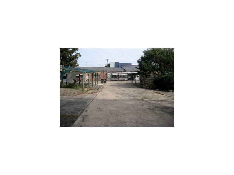 110 Boundary Road, Peakhurst NSW 2210