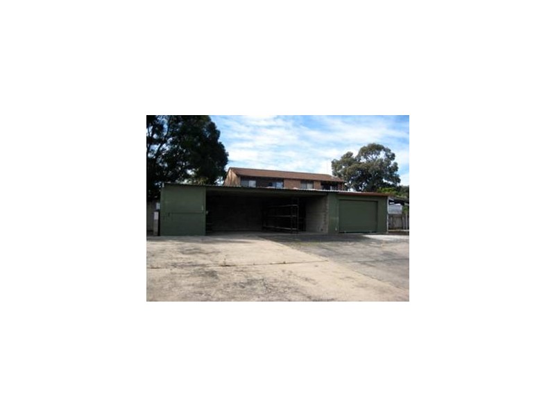 110 Boundary Road, Peakhurst NSW 2210