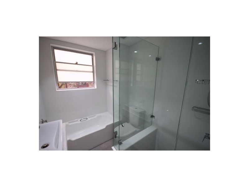 2/18 Liverpool Street, Rose Bay NSW 2029