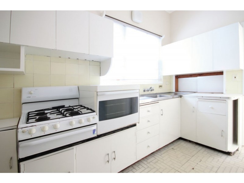 5/3 Trelawney Street, Woollahra NSW 2025