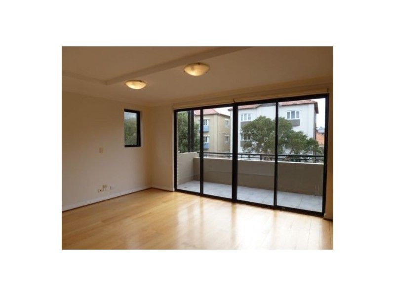 4/32 Beach Road, Bondi Beach NSW 2026