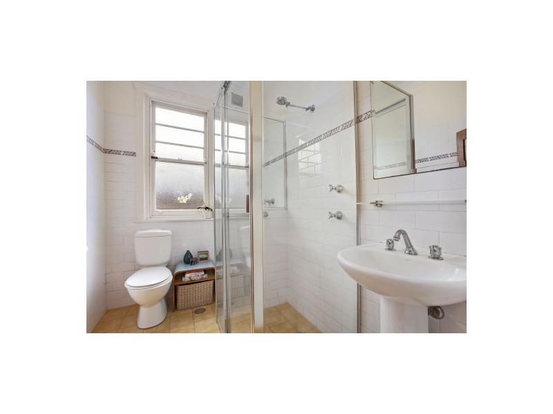 2/699a Old South Head Rd, Vaucluse NSW 2030