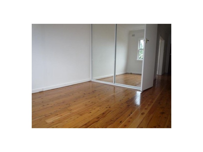 2/10 Lancaster Road, Dover Heights NSW 2030