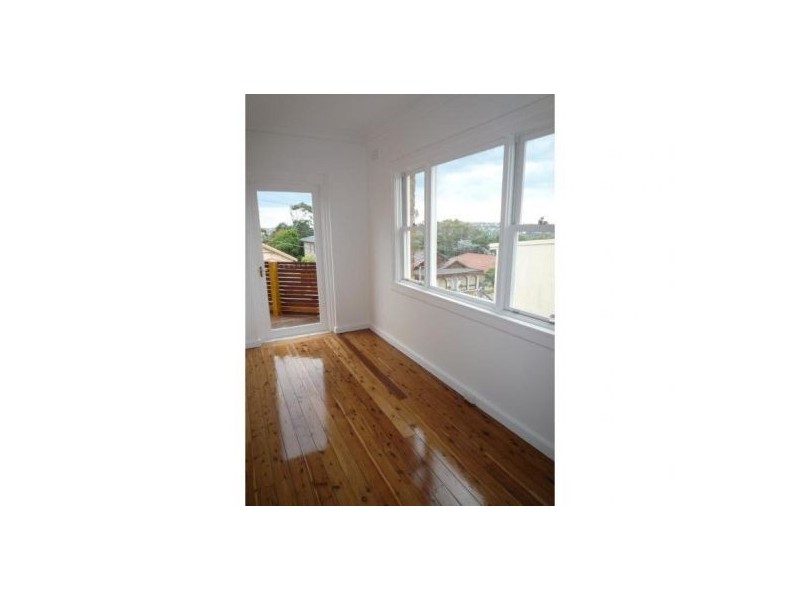 2/10 Lancaster Road, Dover Heights NSW 2030