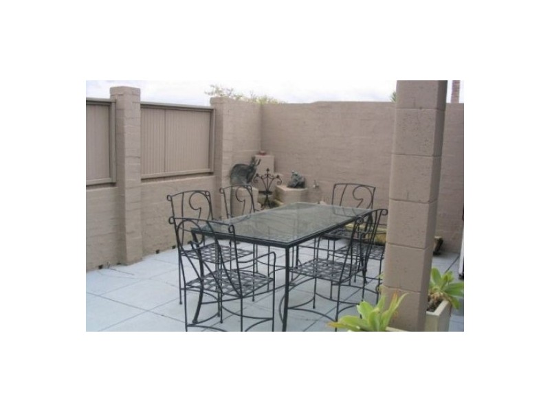 2/6 Clairvaux Rd, Vaucluse NSW 2030