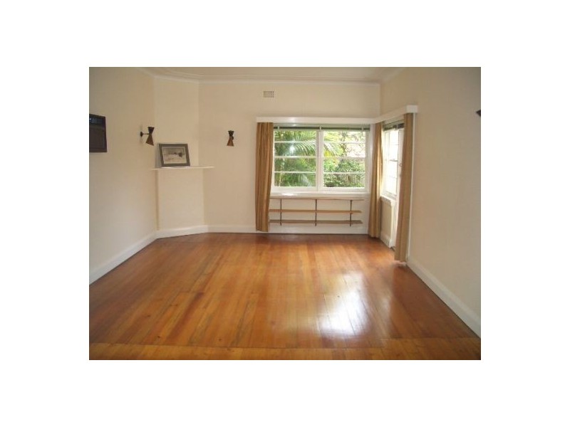 18 Clairvaux Rd, Vaucluse NSW 2030