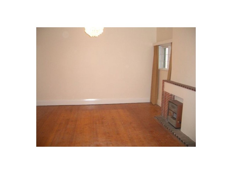 18 Clairvaux Rd, Vaucluse NSW 2030