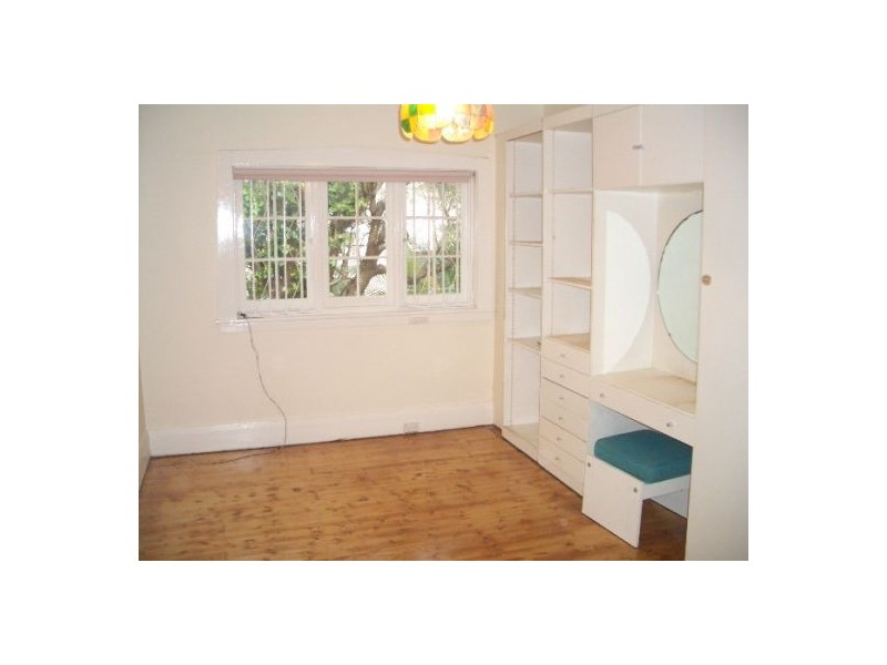 18 Clairvaux Rd, Vaucluse NSW 2030