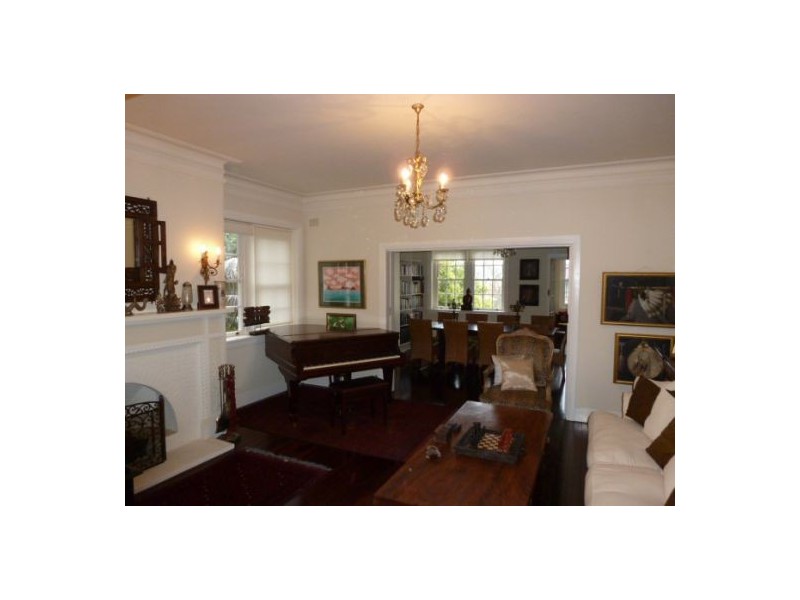 4/4 Gladswood Gardens, Double Bay NSW 2028