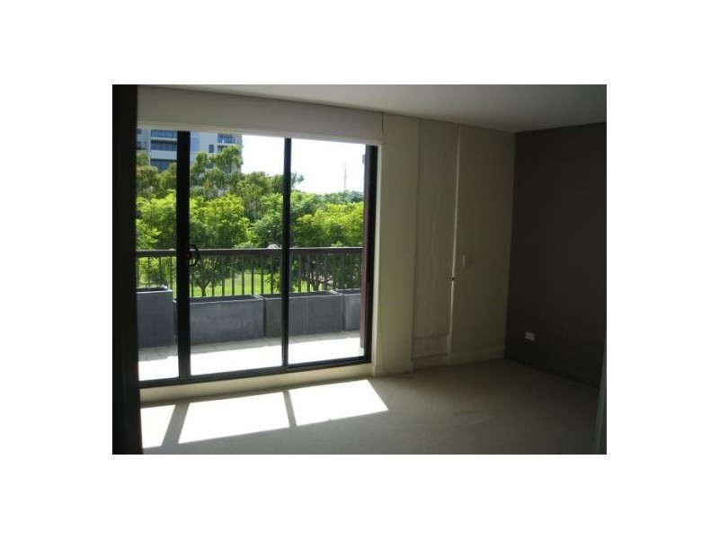 11 Austin Grove, Zetland NSW 2017