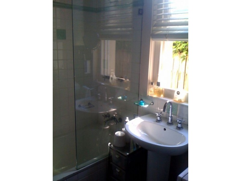 34 Griffith Ave, Bondi Beach NSW 2026