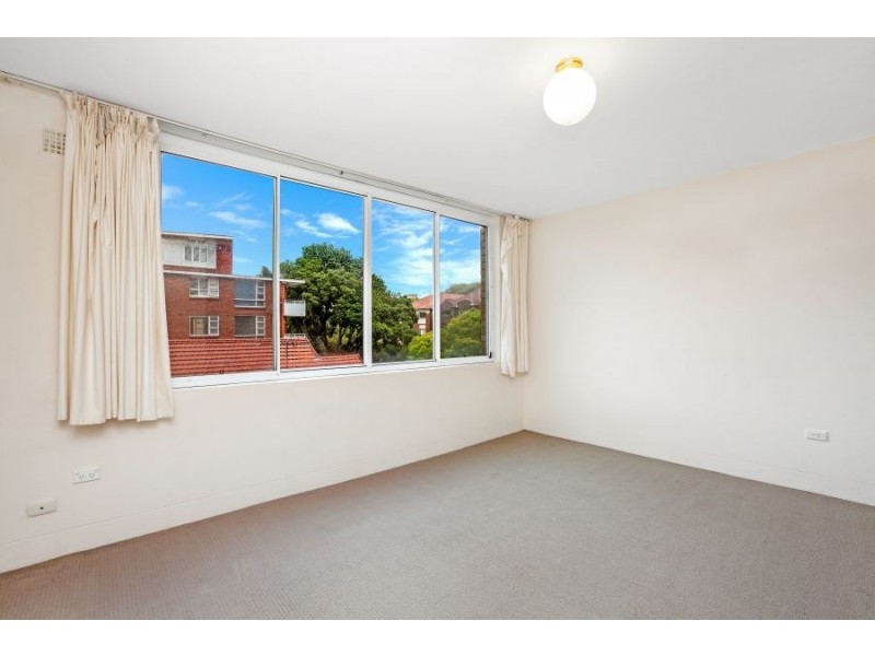 13/10 Ocean Street, Bondi NSW 2026