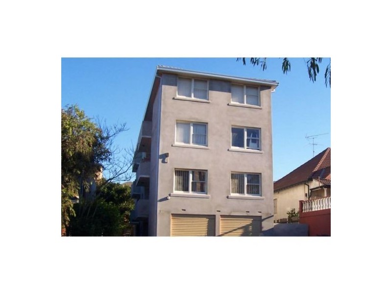 1/68 Lamrock Ave, Bondi Beach NSW 2026