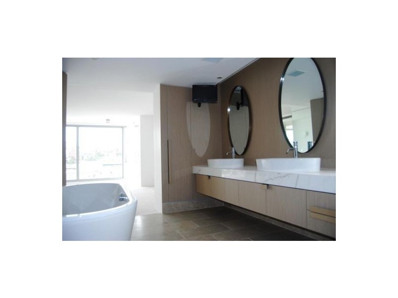 152 Campbell Parade, Bondi Beach NSW 2026