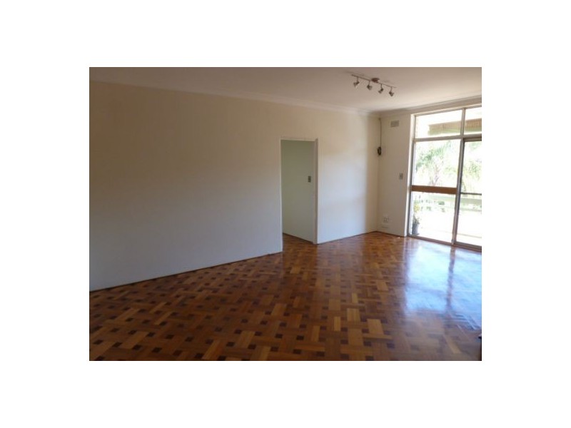 8/2 Forest Knoll Avenue, Bondi NSW 2026